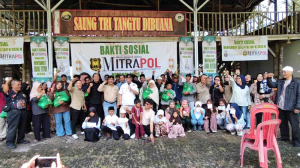 Mitrapol Peduli Salurkan Sembako dan Santuni Anak Yatim
