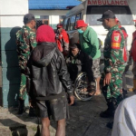 PMI dan TNI Evakuasi Korban Pembakaran Honai di Puncak Jaya
