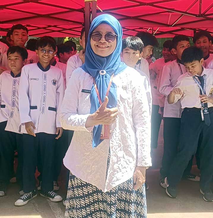 Polsek Jatiasih Edukasi 900 Siswa SMPN 30 Bekasi soal Bahaya Narkoba dan Tawuran 3 Foto Istimewa 22