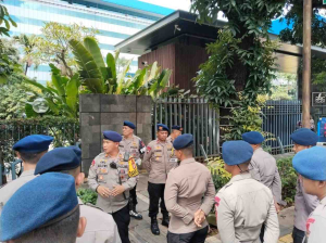 Pengamanan Aksi di Mabes Polri, Brimob Batalyon C Utamakan Dialog dan Pendekatan Persuasif