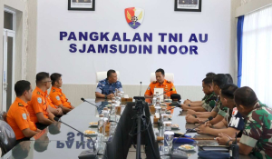 Kabasarnas Apresiasi Lanud Sjamsudin Noor atas Dukungan Operasi SAR di Kalsel
