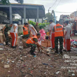 Satgas Sampah Kodim 0506/Tgr Bersihkan Tumpukan Sampah di Karawaci