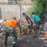 Satgas Sampah Kodim 0506/Tgr Sikat Sampah Pasar Malabar Dengan Bentor