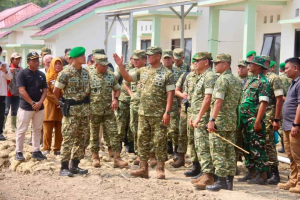 Wapang TNI Tinjau Yonif TP 842/Badak Sakti di Pandeglang, Perkuat Pertahanan dan Ekonomi Lokal