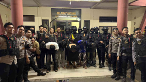Patroli Gabungan Brimob Batalyon B dan Polres Jakut Gagalkan Tawuran, Enam Pemuda Ditangkap