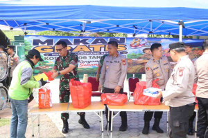 TNI-Polri Bagikan 200 Porsi Makan Gratis dan Layanan Kesehatan di Alam Sutera