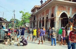 Kolaborasi Warga dan Satria Banten Percepat Pembangunan Masjid Nurul Falah
