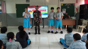 Babinsa Koramil Ciputat Masuk Kelas, Bentengi Pelajar dari Ancaman Narkotika