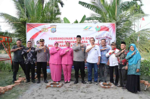 Hari Bhayangkara Ke-80, Polres Langkat dan PTPN IV PalmCo Bangun Sumur Bor untuk Warga