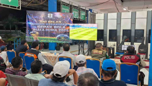 Koramil 03/Pasar Rebo–Ciracas Gelar Nobar Piala Dunia 2026, Perkuat Kemanunggalan TNI dan Warga
