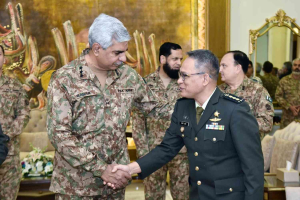 Perwira Korps Hukum TNI AD Raih Gelar Master dan Lulus Pendidikan Strategis di Pakistan