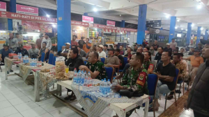 Nobar Semifinal Piala Dunia 2026, Koramil 03/Pasar Rebo–Ciracas Perkuat Kedekatan dengan Warga
