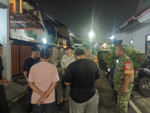 Koramil 08/Duren Sawit Perkuat Patroli Malam, Antisipasi Tawuran dan Gangguan Kamtibmas