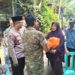 Tiga Pilar Salurkan 50 Paket Sembako di Pinang