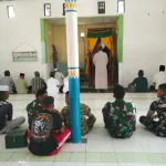 Satgas TMMD Kodim 1505 Perkuat Kebersamaan Lewat Shalat Jumat