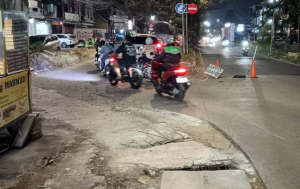 Jalan Kranggan Dua Arah, PKL dan Parkir Liar Masih Mengganggu