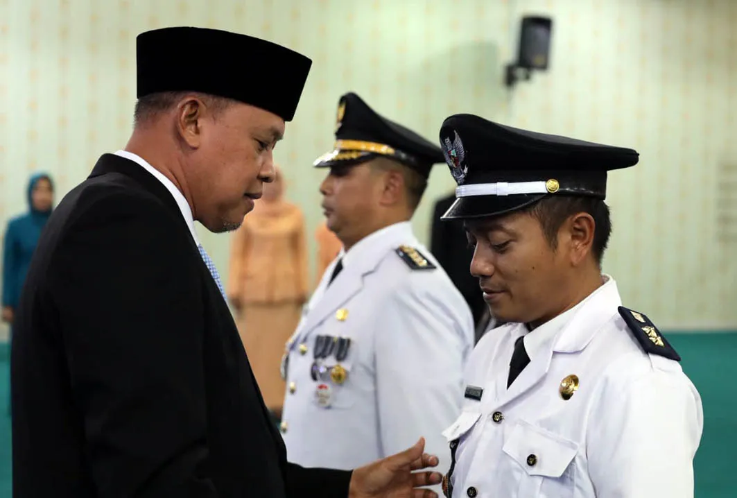 Tri Adhianto Lantik 24 Pejabat, ASN Diminta Jangan Antikritik dan Gaptek