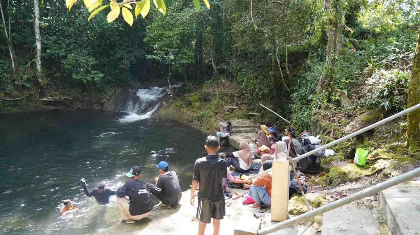 TMMD Bangun Akses Wisata Air Terjun Kampung Sesor 1 TMMD Bangun Akses Wisata Air Terjun Kampung Sesor