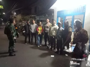 Koramil Jatinegara Perkuat Keamanan Malam Minggu Lewat Patroli Gabungan