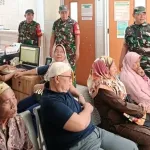 Koramil Cipayung Gelar Bakti Kesehatan Layani Warga Lubang Buaya