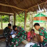 Canda Anak Kampung Sesor Warnai Kedekatan Satgas TMMD Ke-129