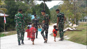 Jalan Cor TMMD 250 Meter Bikin Anak Kampung Sesor Lebih Ceria