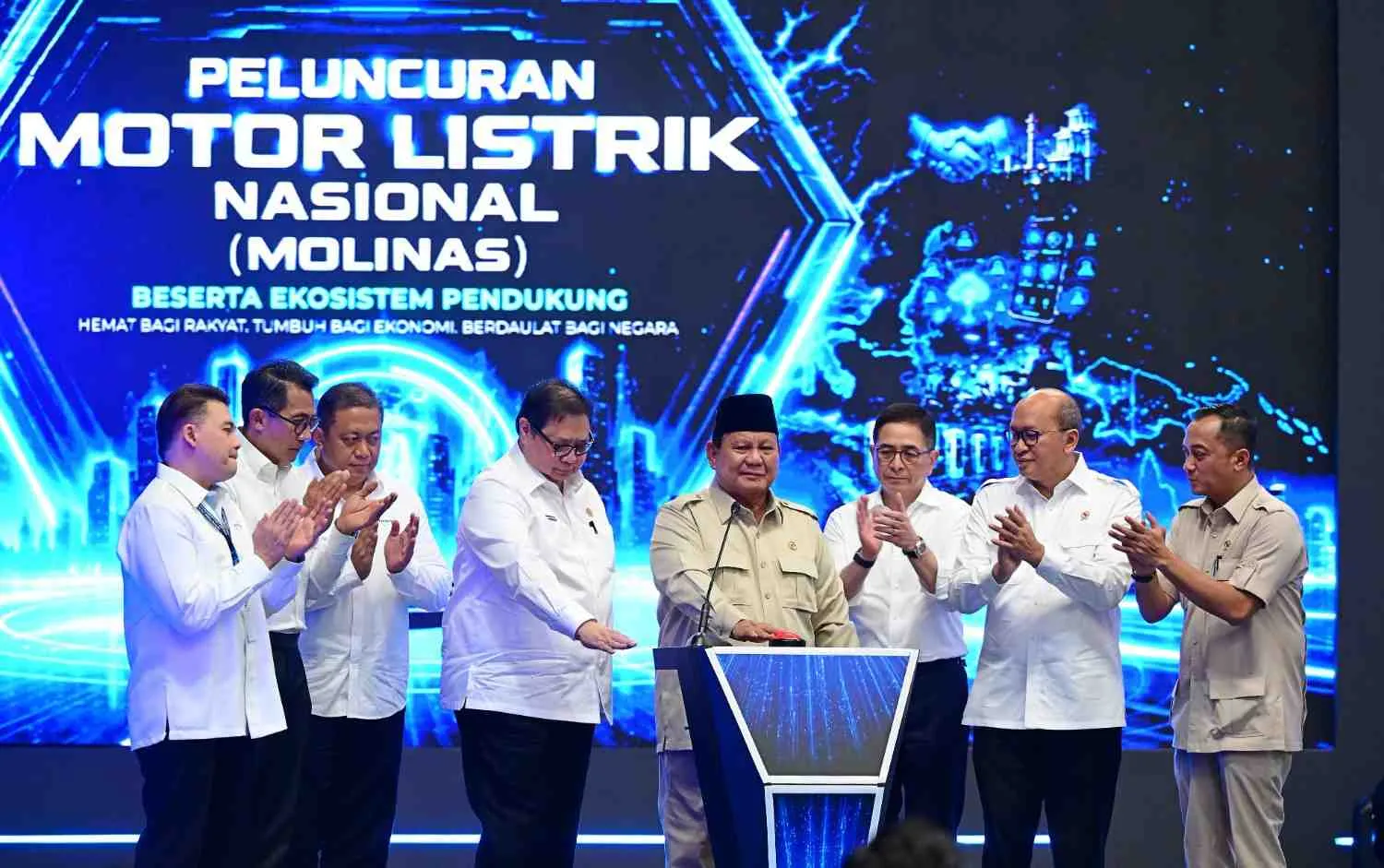 Panglima TNI Hadiri Peluncuran Motor Listrik Nasional di Cikarang
