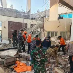 TNI Kerahkan Personel, Hercules dan KRI Tangani Gempa NTT