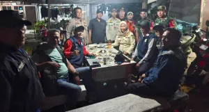 Koramil Cipayung Patroli Malam Cegah Tawuran dan Kenakalan Remaja