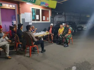 Koramil Cakung dan Komduk Gelar Siskamling Jaga Keamanan Wilayah