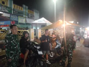 Babinsa dan Komduk Patroli Malam, Jaga Kamtibmas di Tangerang