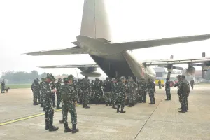 TNI Kerahkan Tiga Batalyon Perkuat Penanganan Karhutla di Kalbar