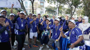 Fun Walk PERADI SAI Jakarta Utara Perkuat Soliditas Advokat