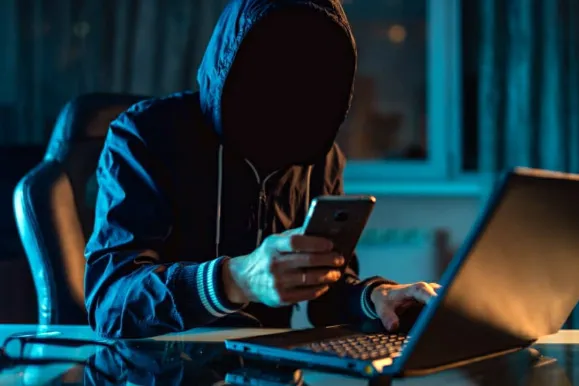 Penipuan Digital Kuras Rp9,1 Triliun, OJK Terima 1.000 Laporan Sehari