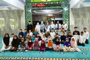Evi Mafriningsianti Rangkul 40 Anak Yatim Lewat Program Jumat Berkah di Bekasi