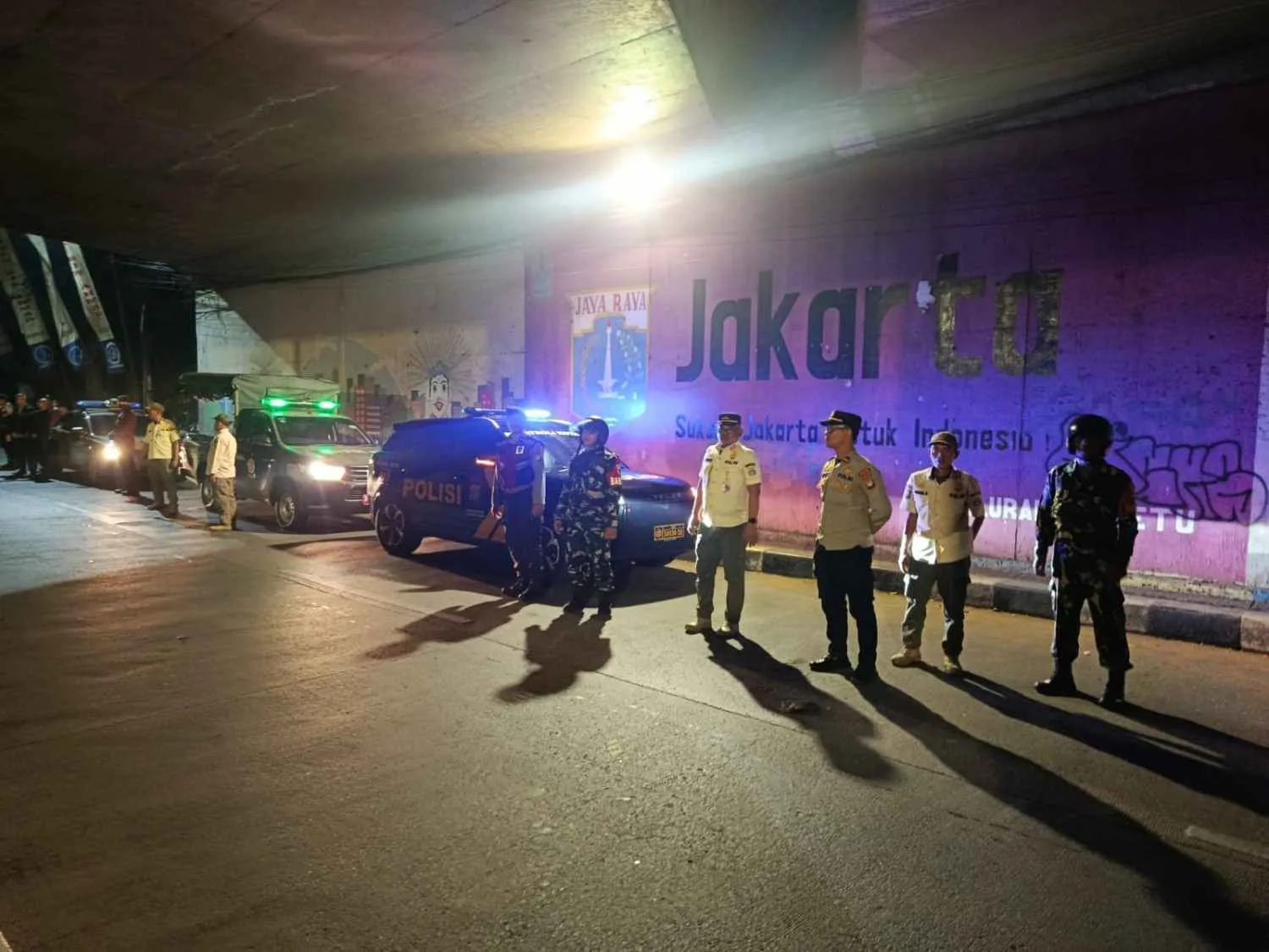 Koramil 07/Cipayung dan Komduk Gelar Patroli Antisipasi Gangguan Kamtibmas