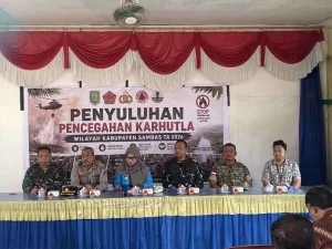 Panglima TNI Perkuat Pencegahan Karhutla dan Bantu Warga Sambas
