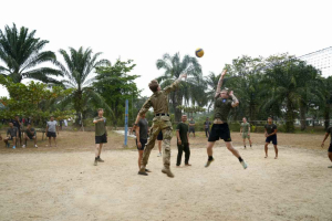 Olahraga Bersama Prajurit SGS 2026 Pererat Persahabatan Militer Negara Sahabat
