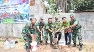 Kodim Jaksel Tanam Pohon Sambut HUT TNI ke-81
