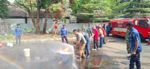 Koramil Pondok Aren Perkuat Kesiapsiagaan Damkar Hadapi Musim Kemarau