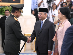 Panglima TNI Hadiri Pelantikan Suahasil Nazara sebagai Menteri Keuangan