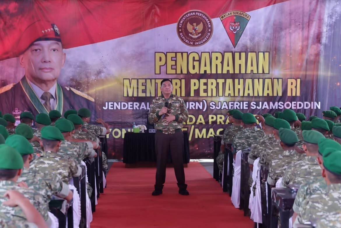 Yonif TP Perkuat Pertahanan Sekaligus Dukung Pembangunan Wilayah 1 Yonif TP Perkuat Pertahanan Sekaligus Dukung Pembangunan Wilayah