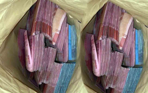 Gepokan Uang dan Penggeledahan Kejagung di Bekasi, Kebetulan atau Ada Benang Merah?