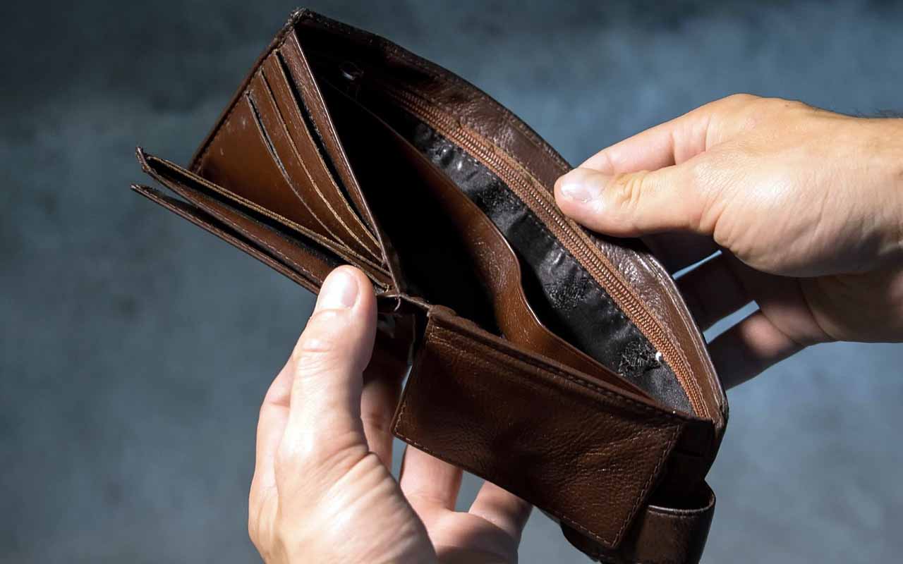Miskin Bukan Sekadar Isi Dompet, Cek Desil Keluarga Pakai NIK 1 Miskin Bukan Sekadar Isi Dompet, Cek Desil Keluarga Pakai NIK