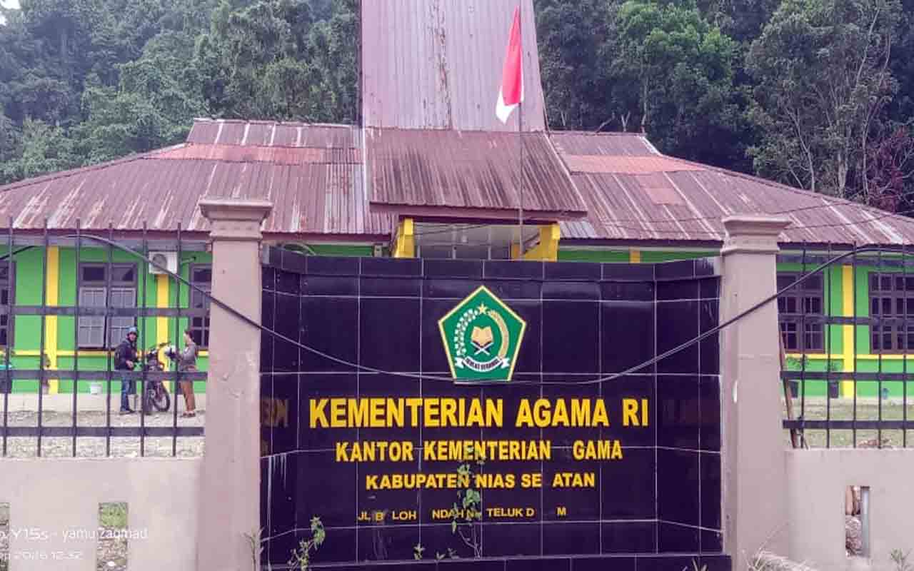 Tunjangan Guru Agama Kristen Belum Cair, Kemenag Nisel: Bukan Ditahan 1 Tunjangan Guru Agama Kristen Belum Cair, Kemenag Nisel: Bukan Ditahan