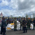 12,5 Ton Beras ASN Tiba di Yahukimo Diangkut Hercules TNI AU