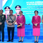 Panglima TNI Hadiri Pisah Sambut Kapolri di Mabes Polri