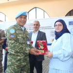 Satgas CIMIC TNI Layani Kesehatan 155 Lansia di Tyre, Lebanon