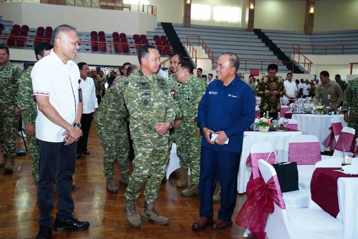 Panglima TNI Tekankan Penguatan Kemampuan Siber pada HUT ke-9 Satsiber 1 Panglima TNI Tekankan Penguatan Kemampuan Siber pada HUT ke-9 Satsiber