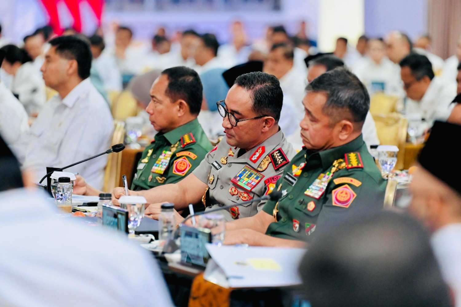 Panglima TNI Hadiri Sidang Kabinet, Prabowo Apresiasi Kerja Tim